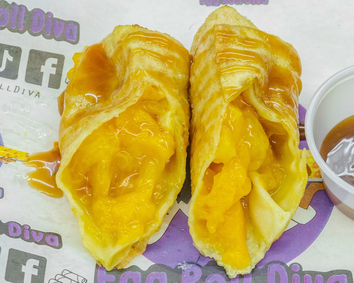 Peach Cobbler Egg Rolls
